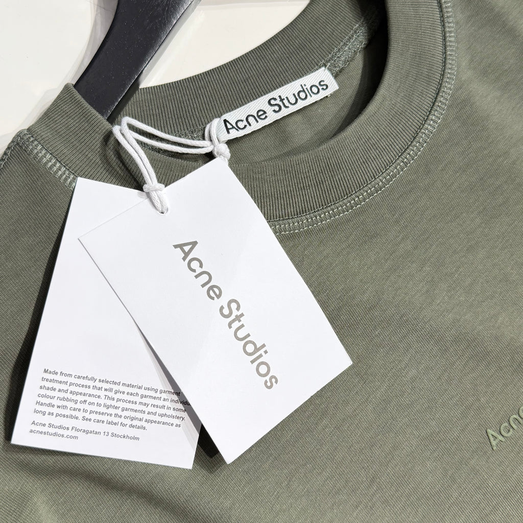 T-SHIRT ACNE STUDIOS CON LOGO STAMPATO - VESTIBILITÀ COMODA
