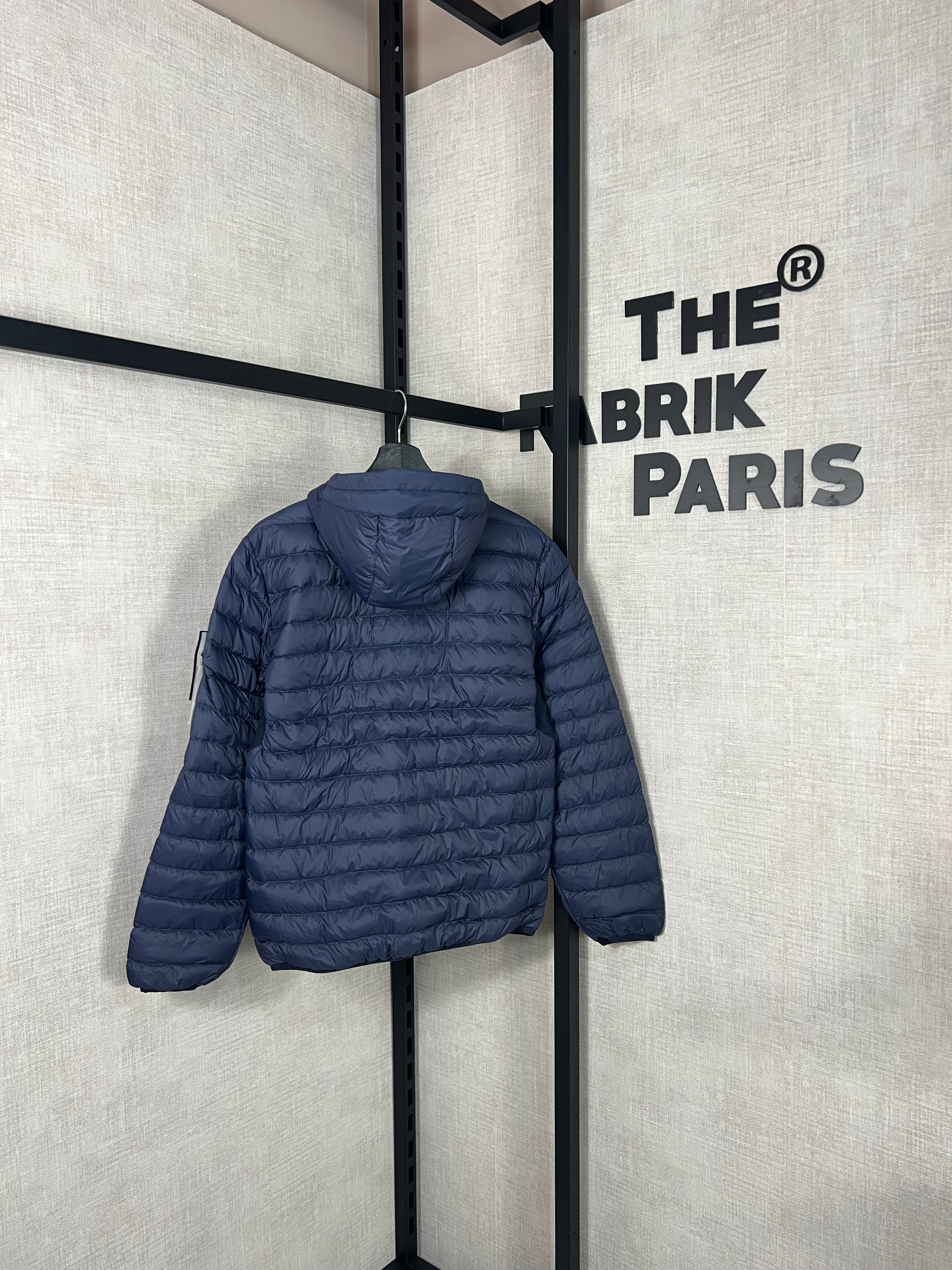 JACKET GARMENT DYED
MICRO YARN DOWN