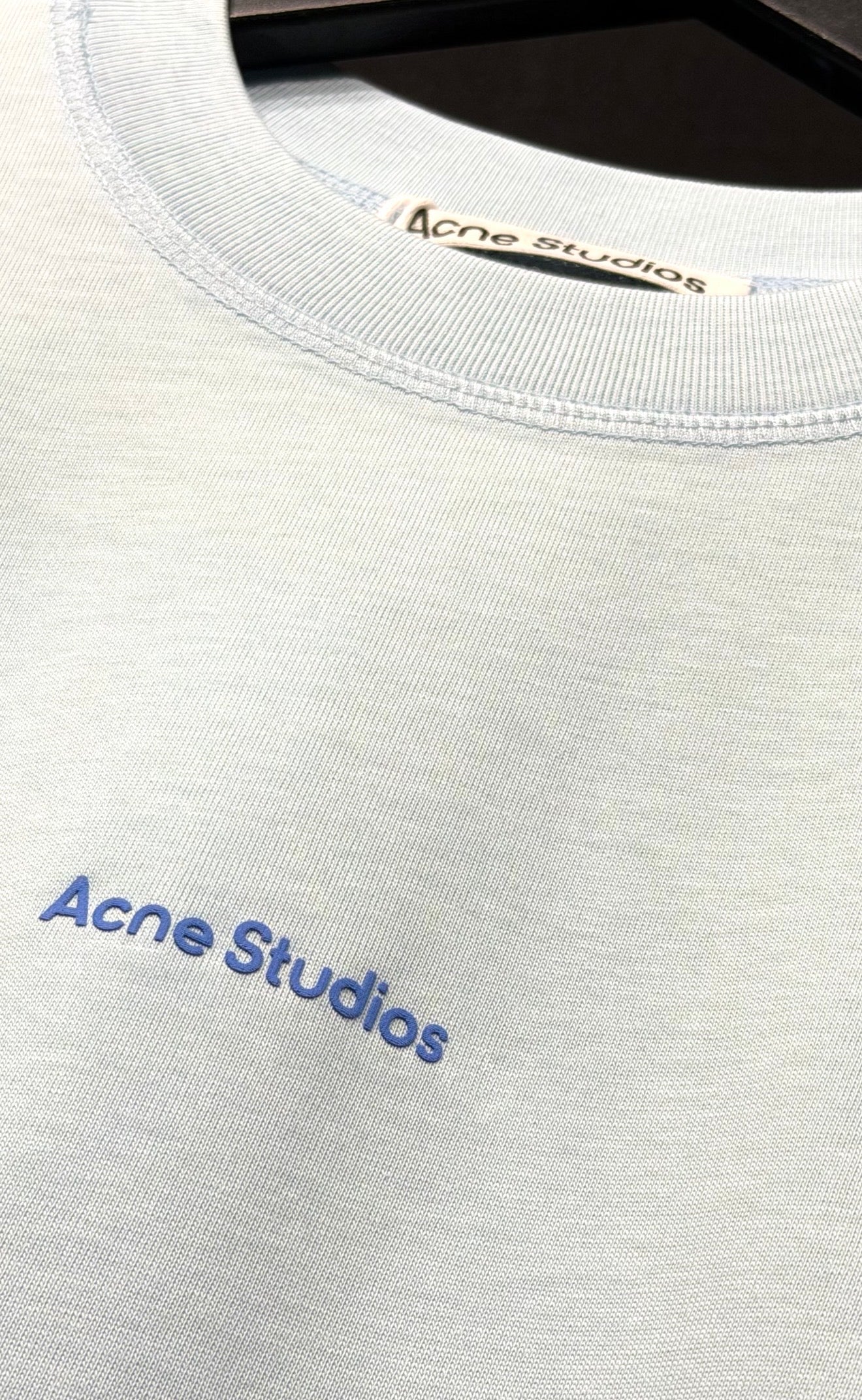 T-SHIRT ACNE STUDIOS CON LOGO STAMPATO - VESTIBILITÀ COMODA