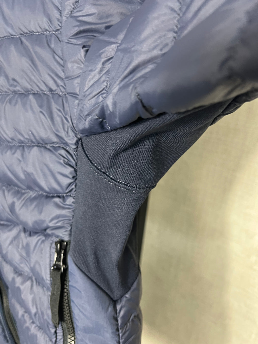 JACKET GARMENT DYED
MICRO YARN DOWN